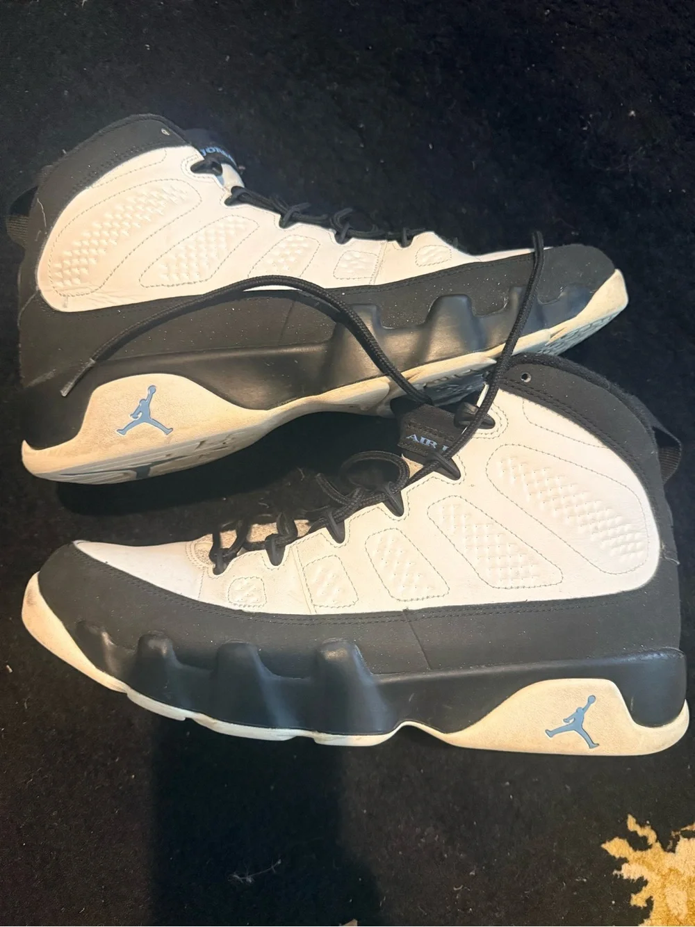 Jordan Men's Athletic Shoes White and Black